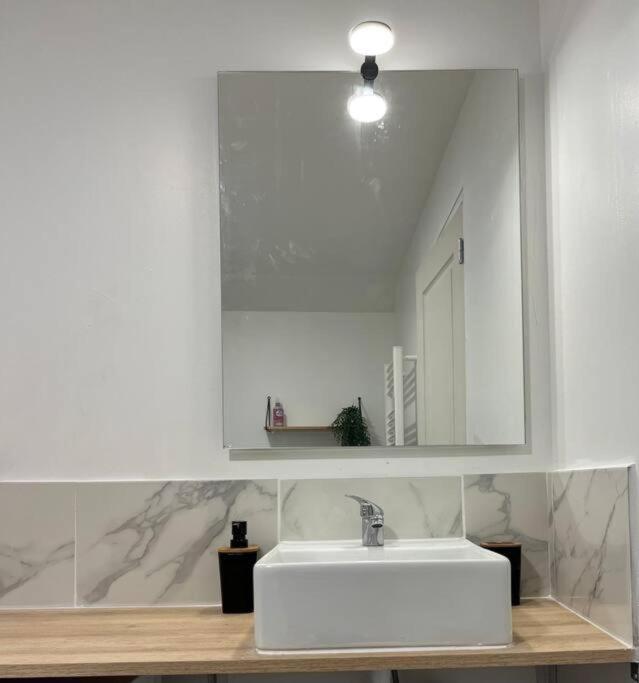 Petite Maisonnette Proche De Giverny Bonnieres-sur-Seine Exteriör bild